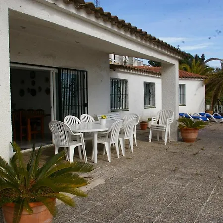 Hébergement de vacances Famosa Cgc